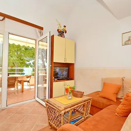 With Balcony And Sea View ילסה